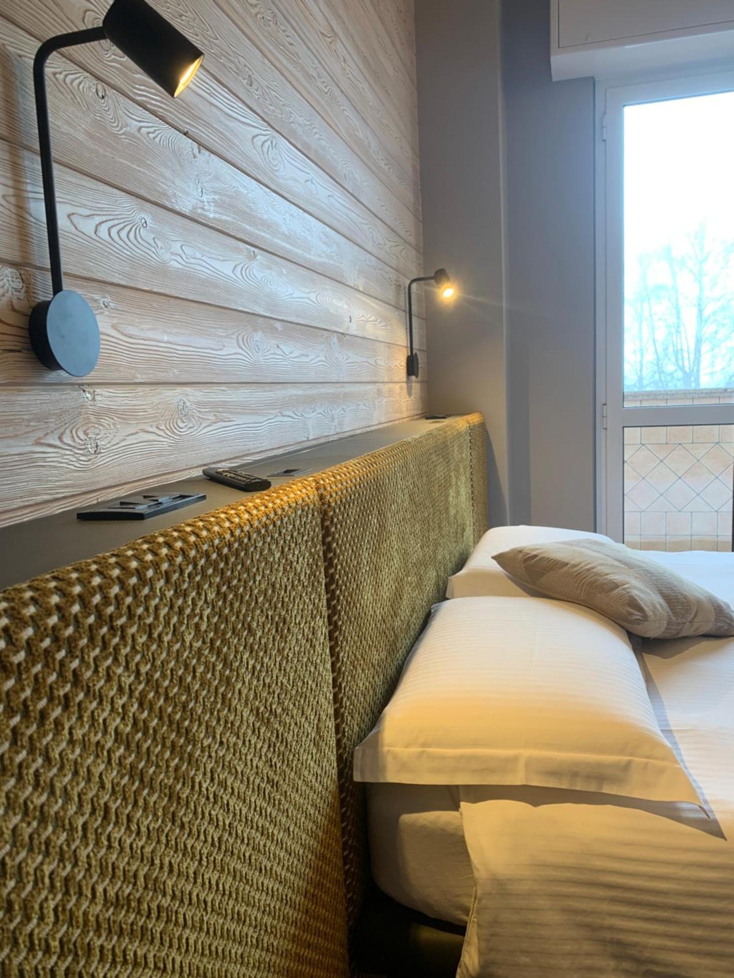 Albergo Moderno & Spa Fuipiano Valle Imagna Exterior photo
